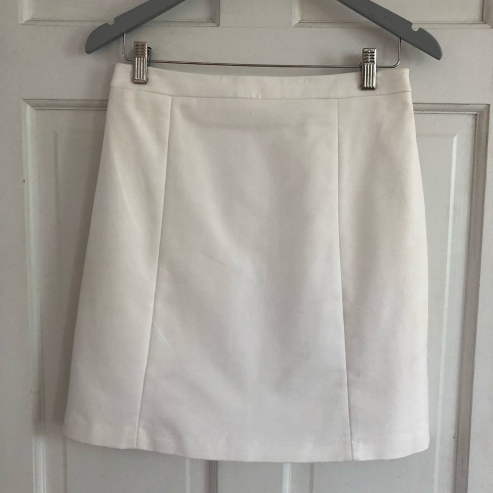 Eli’s Tahari White Skirt